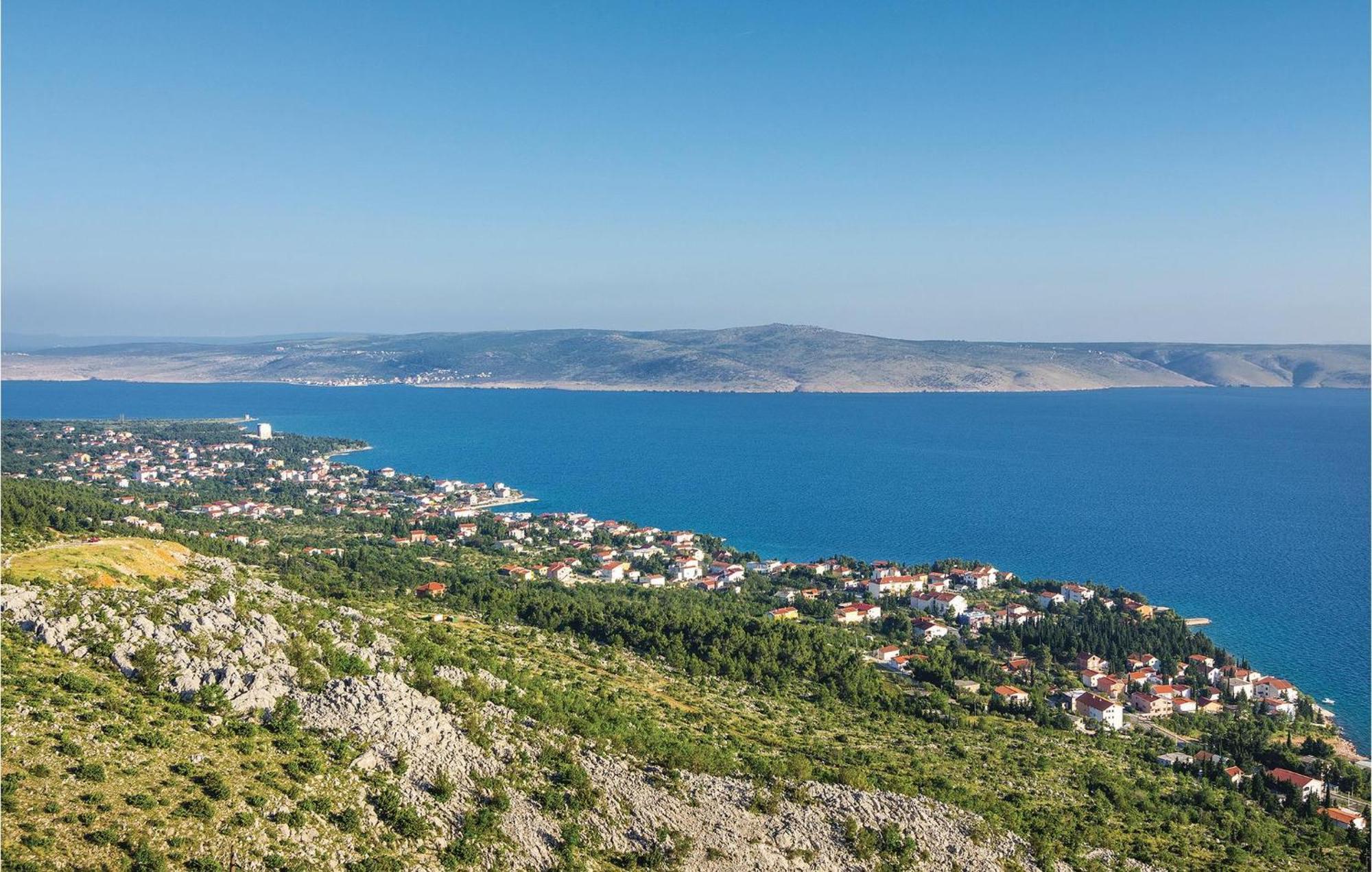 4 Bedroom Awesome Apartment In Starigrad Ngoại thất bức ảnh